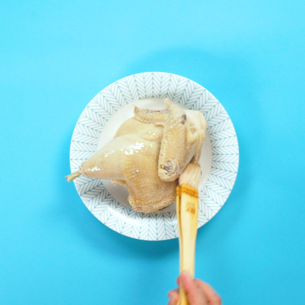 steps of white cut chicken