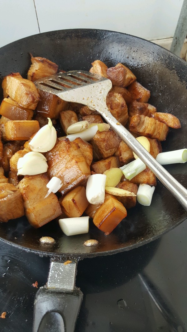 steps of braised pork