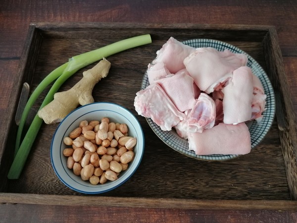 steps of braised pig's trotters