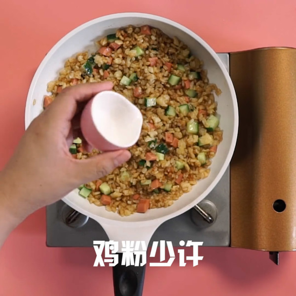the steps of fried rice with soy sauce