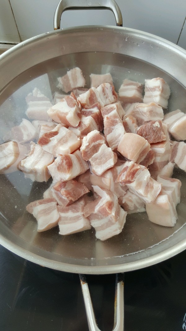 steps of braised pork