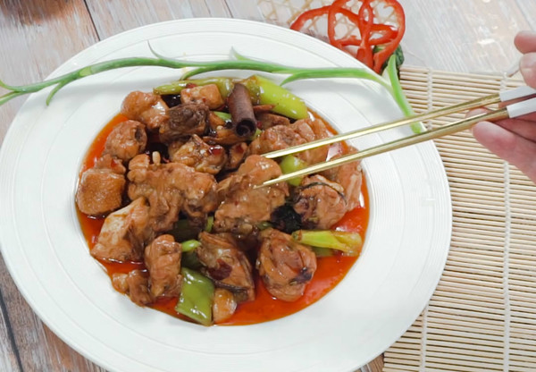 Large plate of chicken